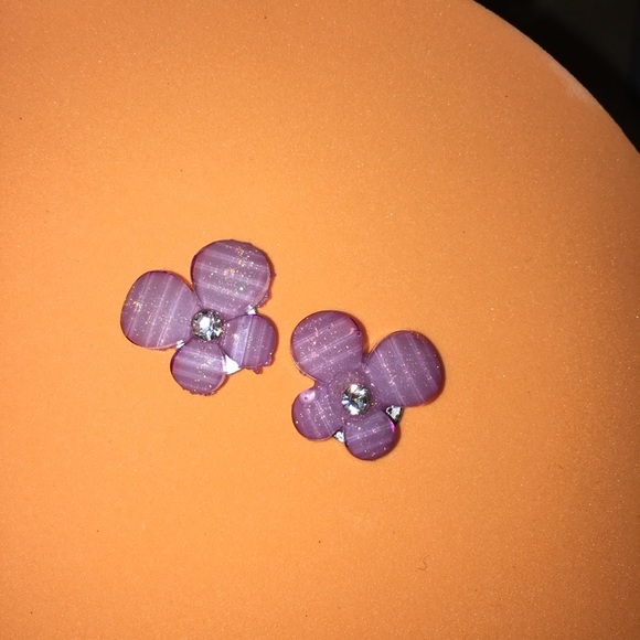 Purple butterfly earrings New - Picture 2 of 2